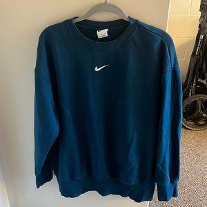 nike crewneck